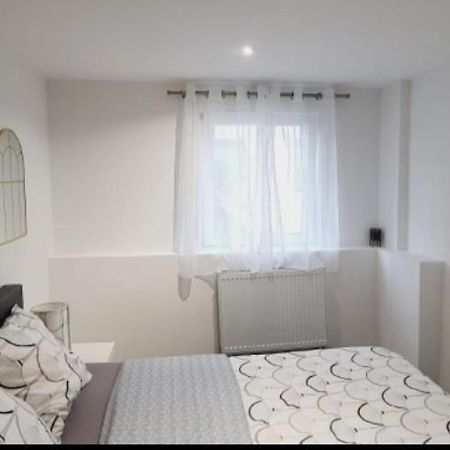 Schone 2 Zw In Sindelfingen - Maichingen *Daimler Apartman Kültér fotó